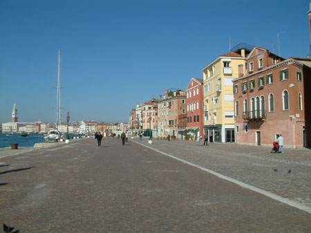 07101549